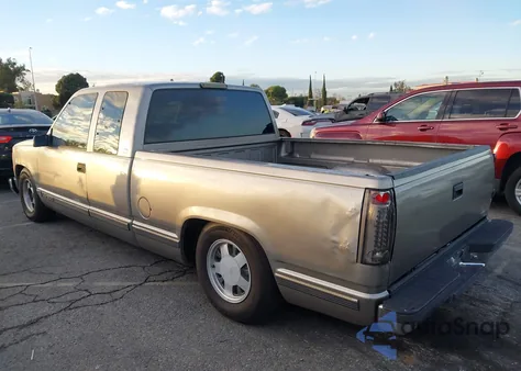 1998 Chevrolet C1500 Fleetside from USA, damaged, VIN 1GCEC19M1WR153189